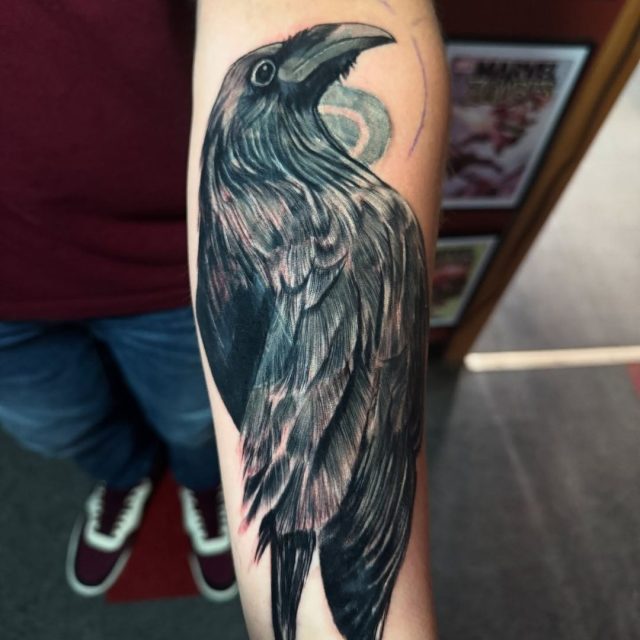 Some people see a raven. We see a perfectly reasonable reason to wear more black. 🖤🐦 ⬛
Dark, detailed, and just a little ominous. This piece is all about bold shading and serious feather work.
Got a darker idea brewing? Book your appointment with Black Coffin and let's put it on skin: https://blackcoffintattoo.com/
#BlackCoffinTattoo #SaintPaulTattoo #TwinCitiesTattoo #MinnesotaTattoo #CustomTattoo #BlackworkTattoo #HorrorTattoo #SciFiTattoo #BodyPiercing #TattooShop