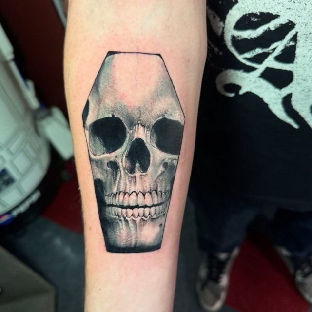 Well, this feels on brand. ☠️⚰️

A skull in a coffin, because subtlety was never really the goal around here. Clean black and grey work, solid detail, and just the right amount of death.

If this is your kind of thing, book with us and let's make it permanent. https://blackcoffintattoo.com/

#BlackCoffinTattoo #SaintPaulTattoo #TwinCitiesTattoo #MinnesotaTattoo #CustomTattoo #BlackworkTattoo #HorrorTattoo #SciFiTattoo #BodyPiercing #TattooShop